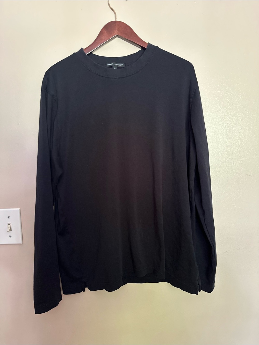 Robert Barakett Black Long Sleeve Crewneck Shirt